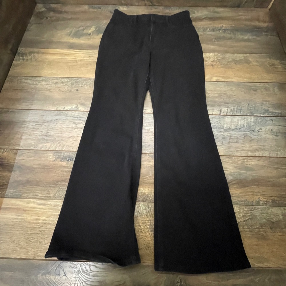 Old Navy High-Rise Wow Flare Jeans Size 8 Black Denim Pants Boho Grunge 2000s